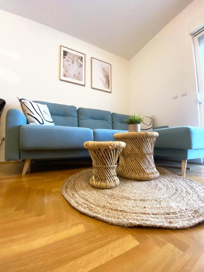 Apartment Dalmatino Baška Voda Exteriör bild
