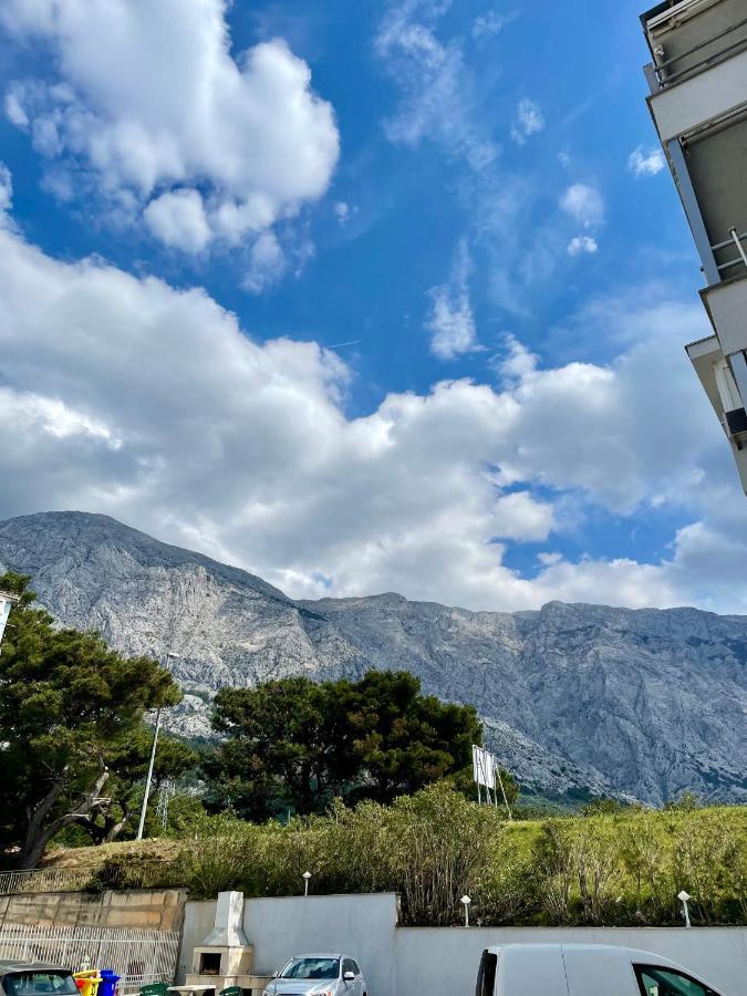 Apartment Dalmatino Baška Voda Exteriör bild
