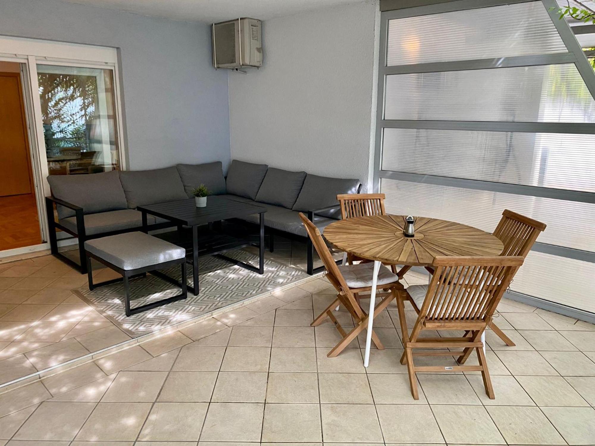 Apartment Dalmatino Baška Voda Exteriör bild